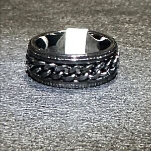 Black Spinner Curb Chain Inlay Band Ring NEW